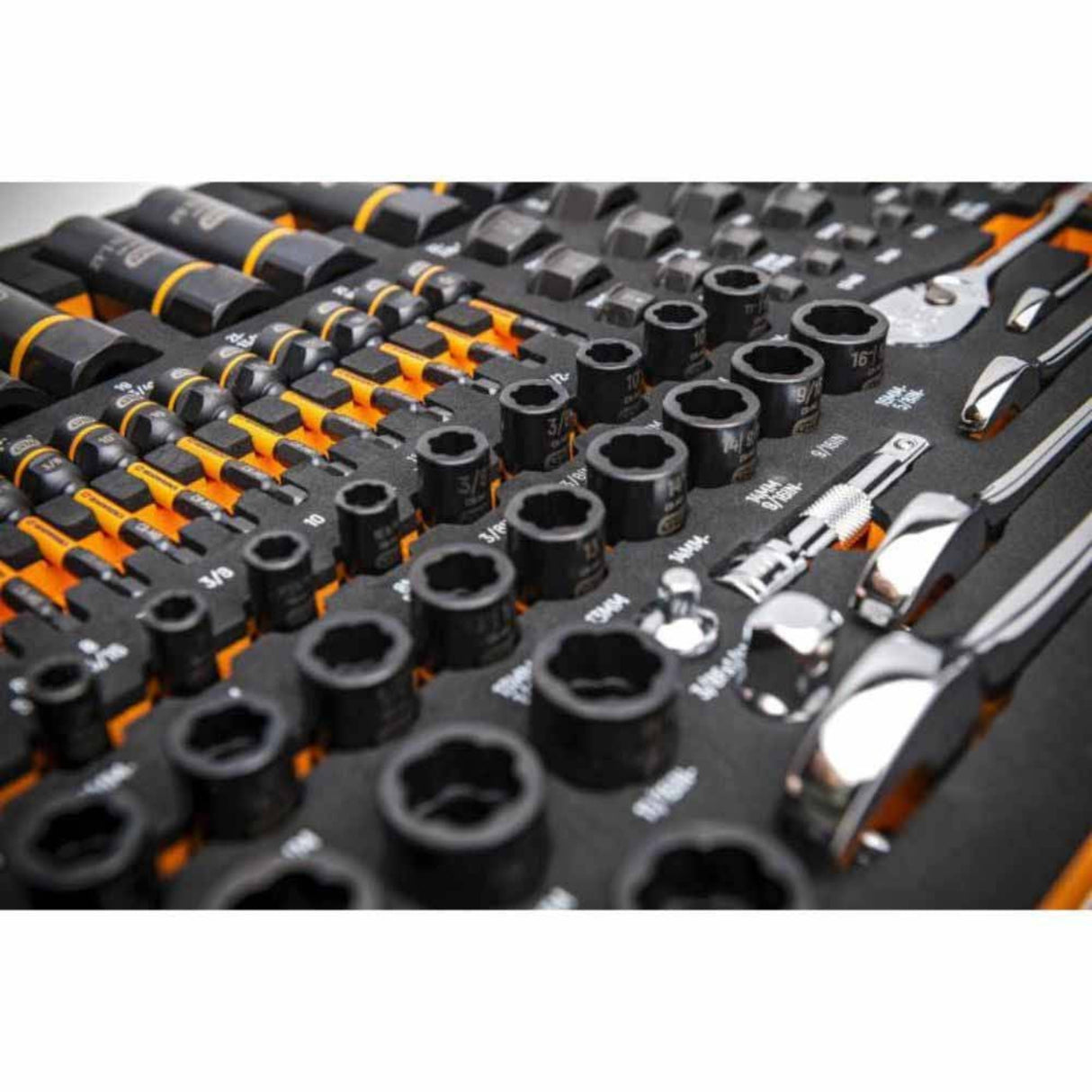 GearWrench GWMSBBS02 97-Pc Bolt Biter Extraction Tool Set — 1/4", 3/8", 1/2" Drive, Foam Tray