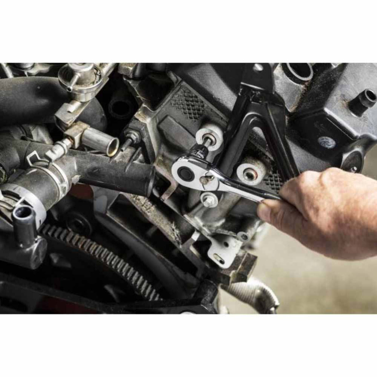 GearWrench GWMSBSKCBSAE 88-Pc SAE Bit Socket Set — 1/4", 3/8", 1/2" Drive, Foam Tray
