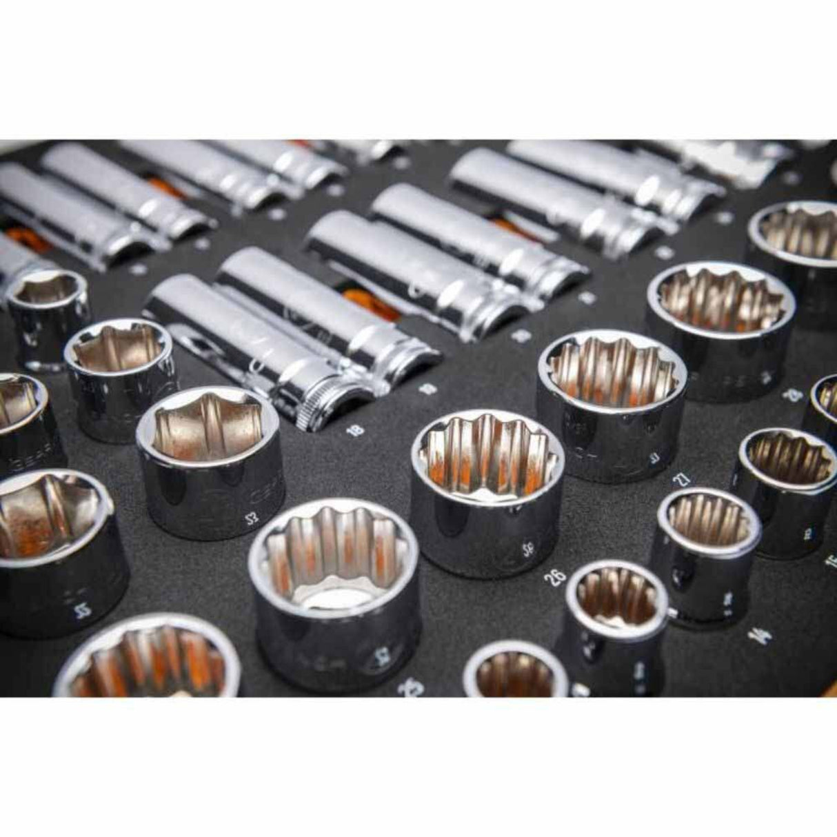 GearWrench GWMSSKT12MM 67-Pc 1/2" Drive Master Metric Socket Set — 6 & 12 Point, Foam Tray