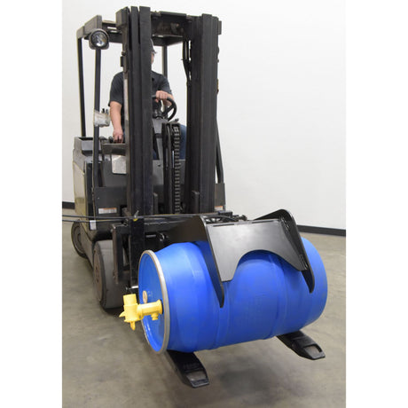 Vestil HMG-35-4 Fork Truck Grapple Attachment — Hydraulic 4,000 lb Forklift Grabber for Rolls, Pipe & Logs