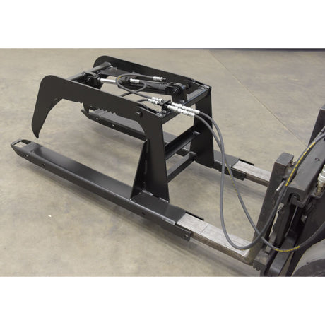 Vestil HMG-35-4 Fork Truck Grapple Attachment — Hydraulic 4,000 lb Forklift Grabber for Rolls, Pipe & Logs