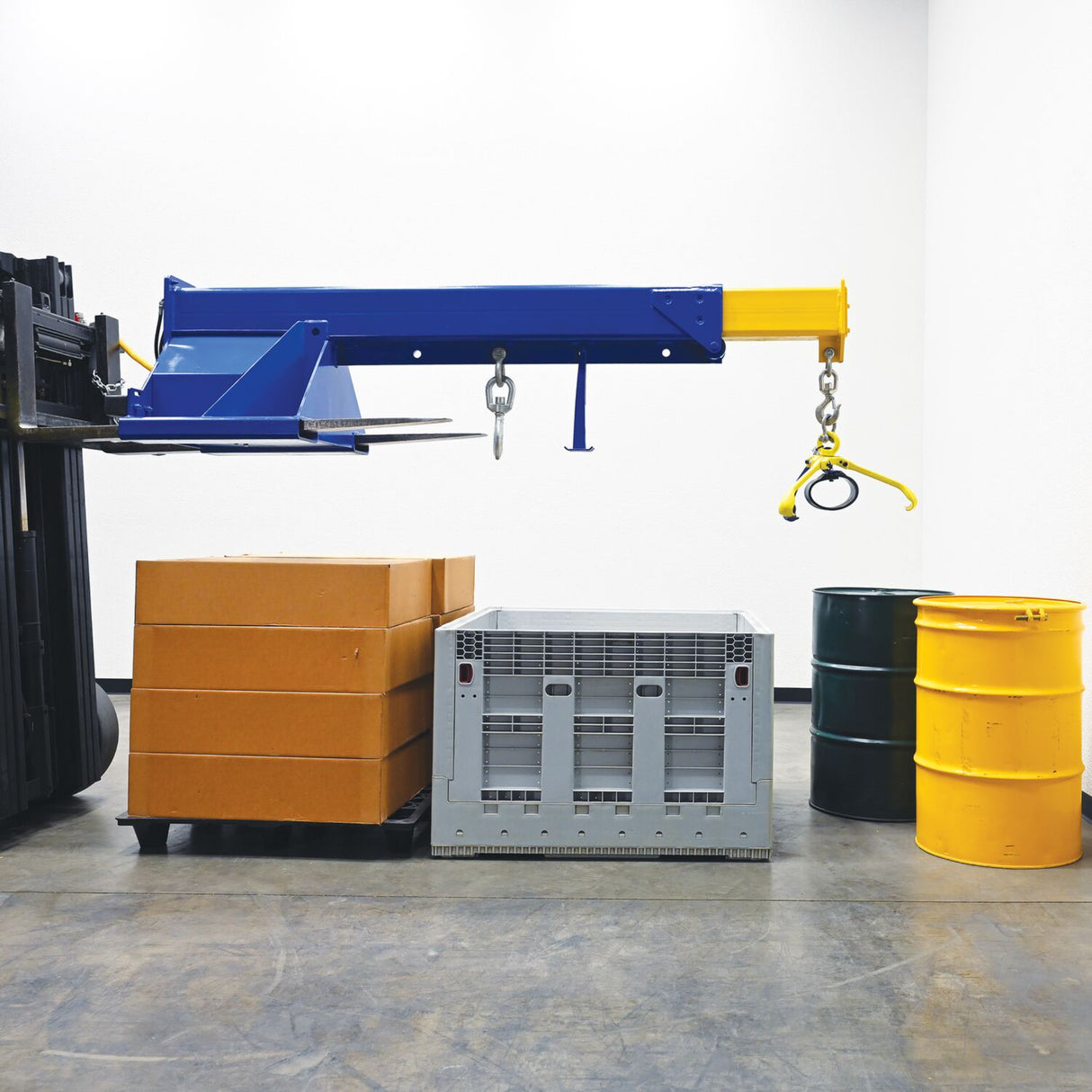 Vestil LM-HBE Hydraulic Powered Telescoping Forklift Lift Boom — Power-Operated Extension, 8,000 lb Capacity