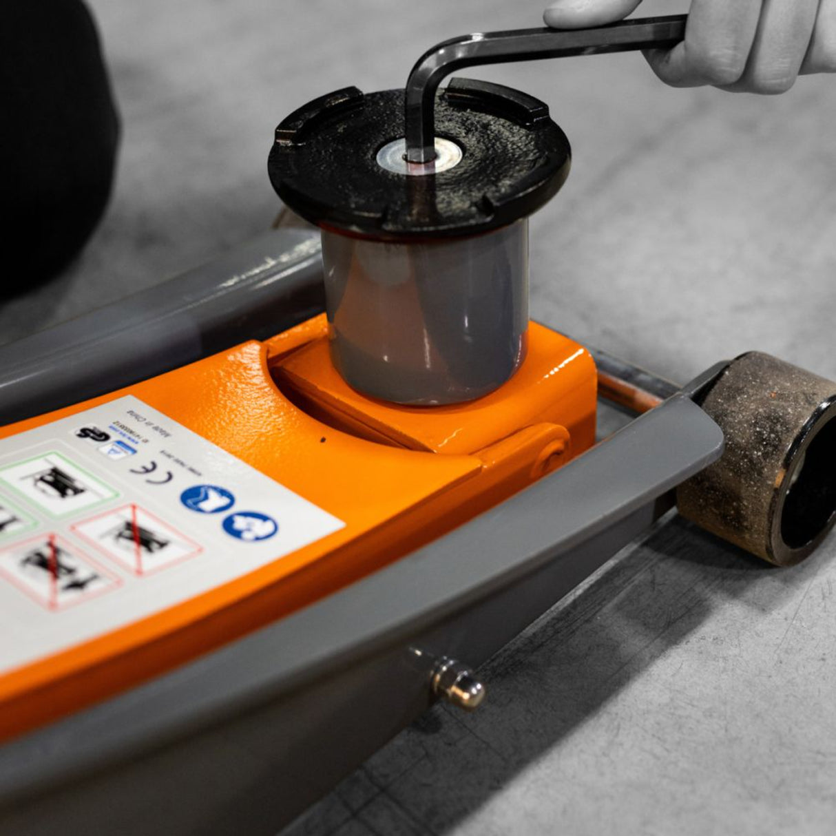 Martins Industries Floor Jack Extension – Heavy-Duty Jack Height Extension Attachment (MFJ-E)