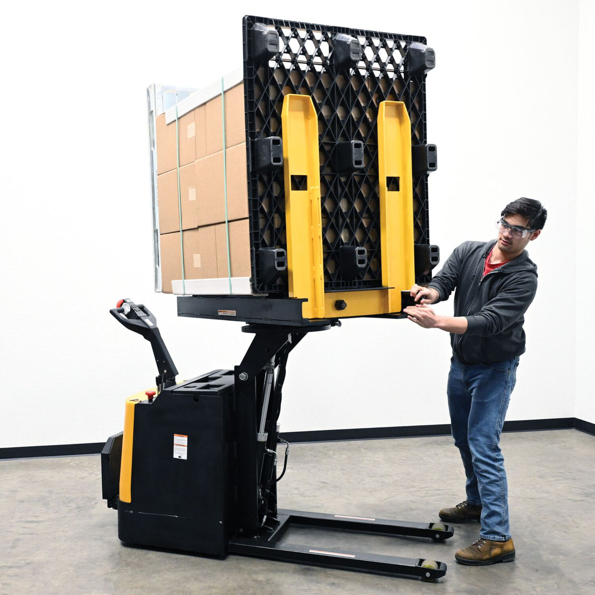 Vestil PI-P Portable Pallet Inverter | 3,000 lb Capacity, Powered Tilt & Drive, Rider Platform, Multiple Fork Openings