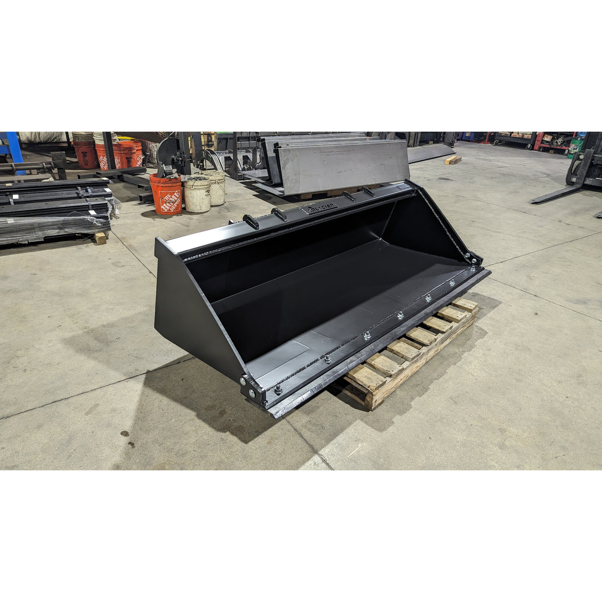 Glacier Attachments Extreme General Purpose Material/Demolition Bucket for Skid Steers
