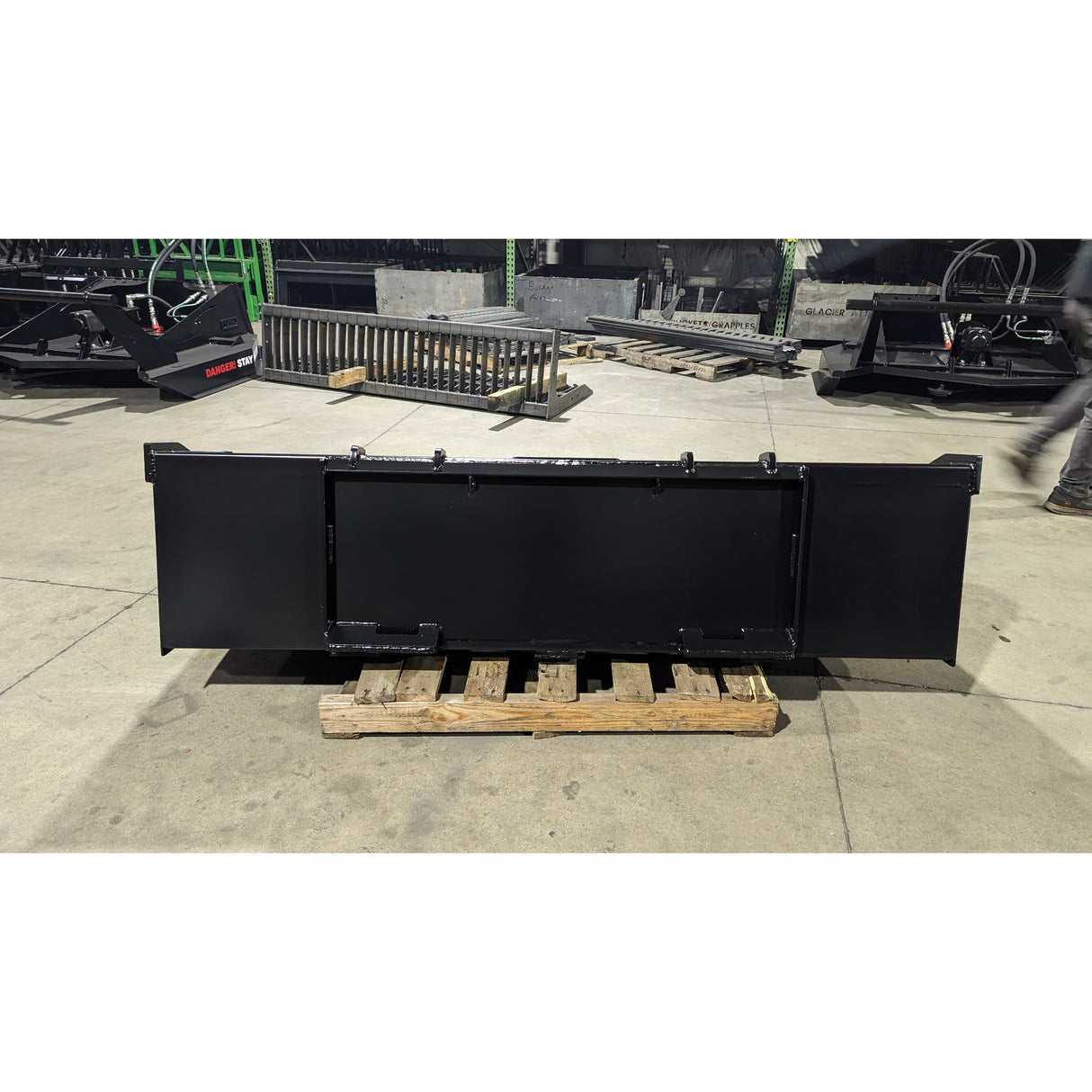 Glacier Attachments Extreme General Purpose Material/Demolition Bucket for Skid Steers
