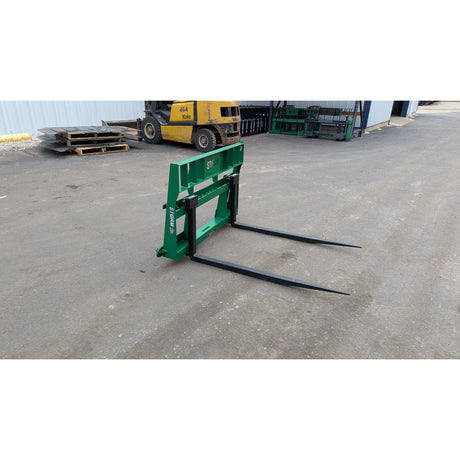 Glacier Attachments - Storm Hay Spear Pallet Forks (Adjustable Double Spear)