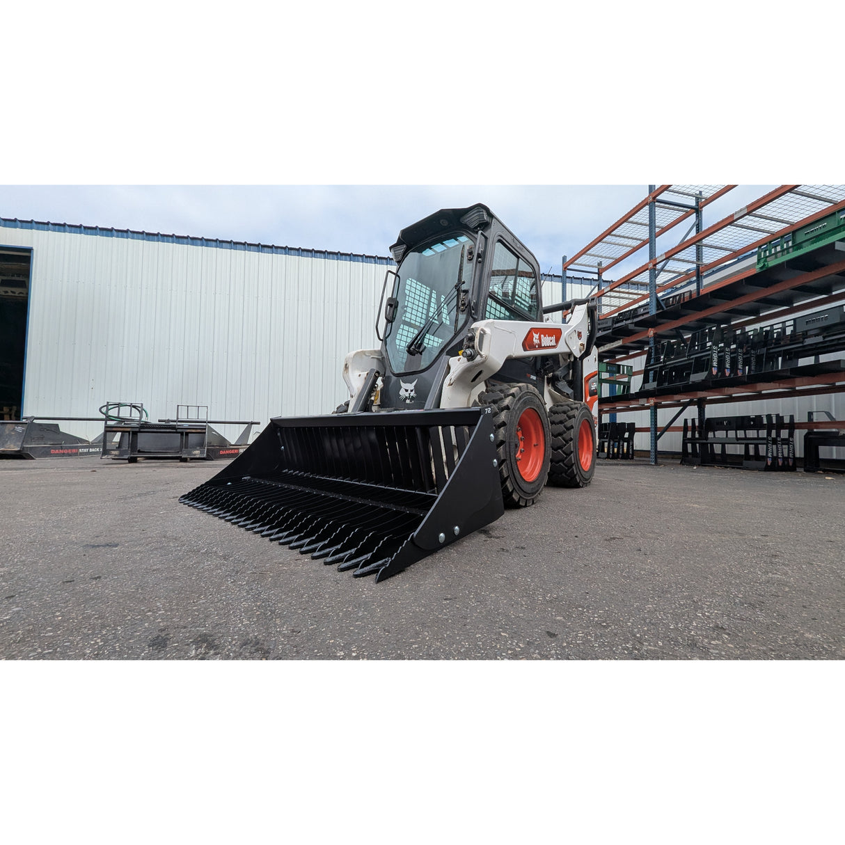 Glacier - Storm Rock Bucket for Skid Steers