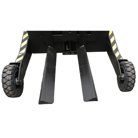 Vestil DRR-FK Drum/Roll/Reel Forks | Tilted Concave Design for Drums, Rolls & Reels, 1,200 lb Capacity, Sold in Pairs