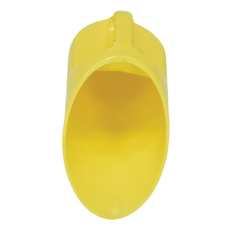 Vestil SSP-05 Poly Salt Scoop – Heavy-Duty Ice Melt & Material Handling Scoop