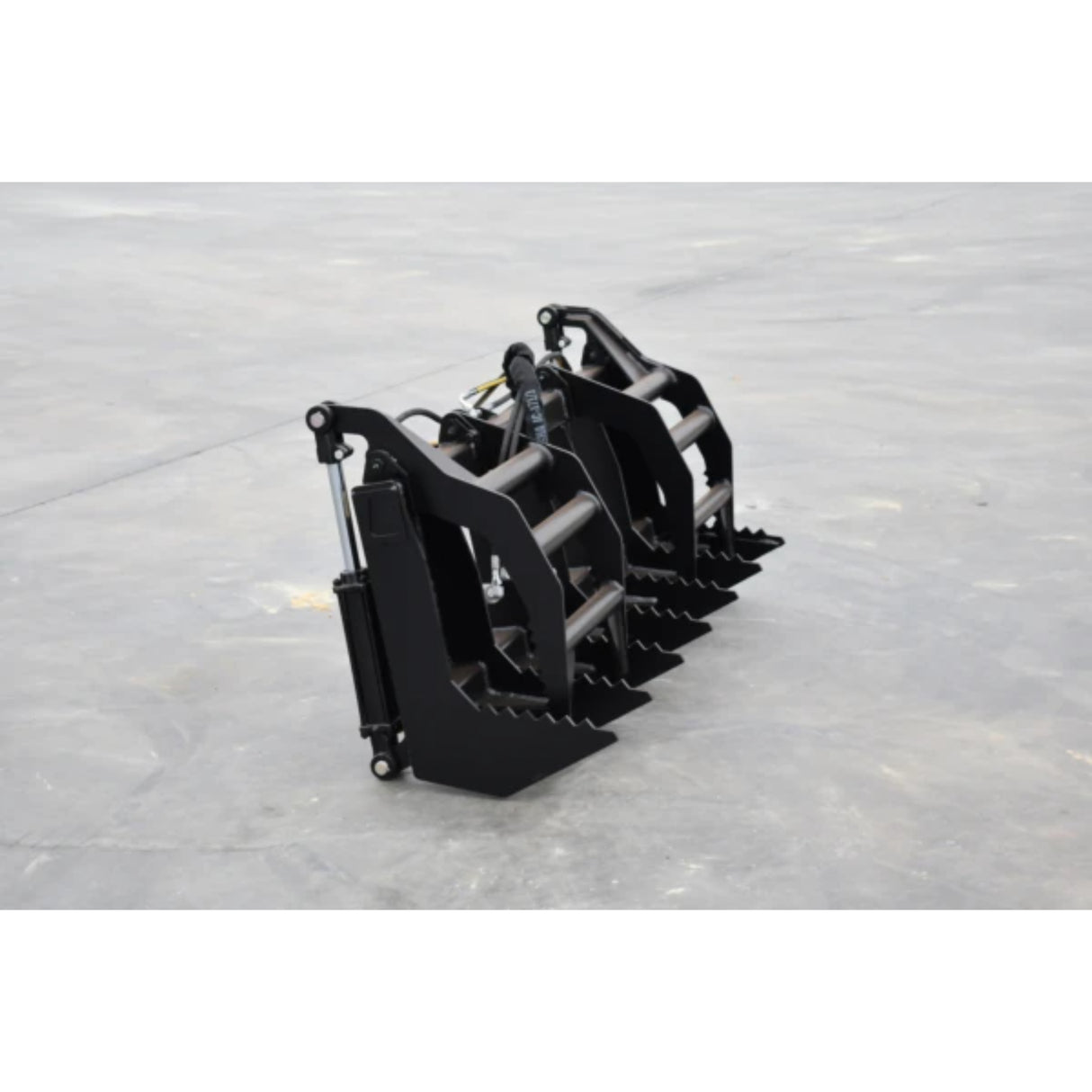 Loflin Fabrication Compact Tractor Vertical Root Grapple