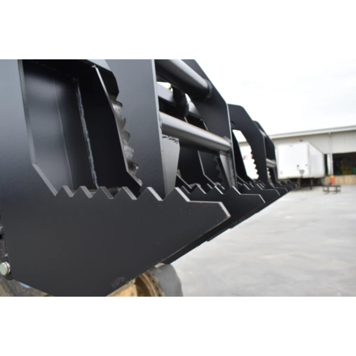 Loflin Fabrication Compact Tractor Vertical Root Grapple