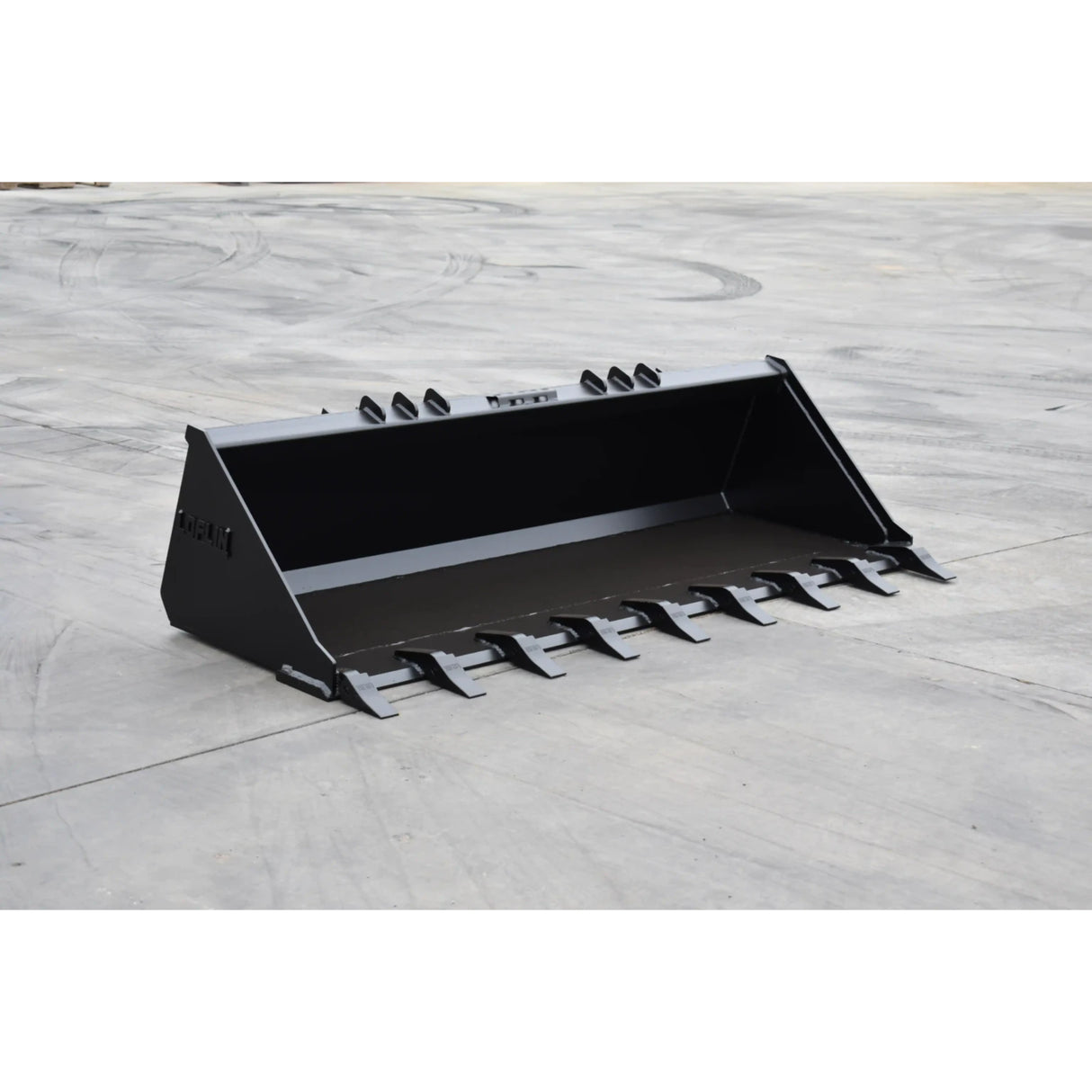 Loflin Fabrication Skid Steer Xtra Heavy Duty Low Profile Bucket