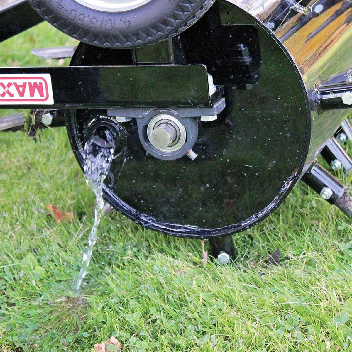 Maxim 36 in. Tow-Behind Plug Aerator, Water-Fillable Drum