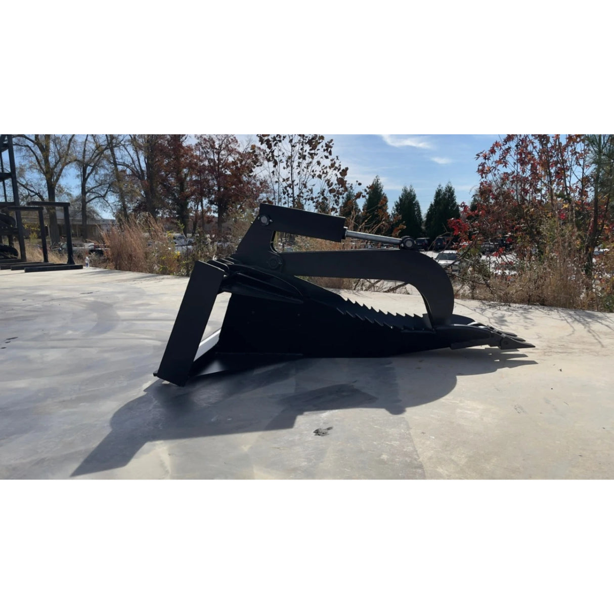 Loflin Fabrication Stump Bucket Grapple