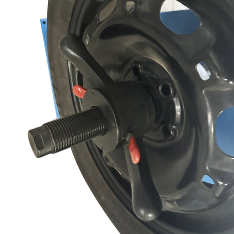 M&E ME-B600 Wheel Balancer