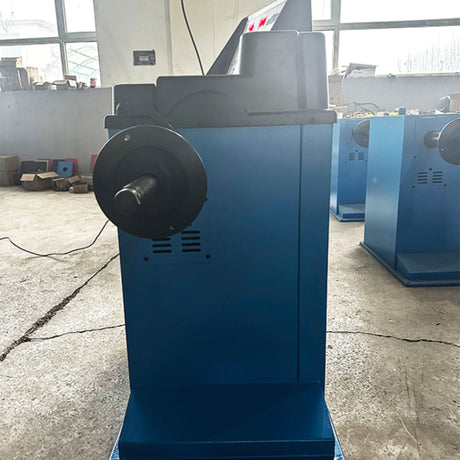 M&E ME-B600 Wheel Balancer