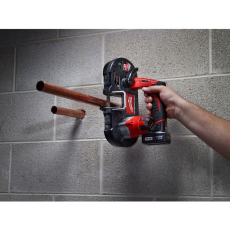 Milwaukee M12 Cordless Sub-Compact Band Saw Kit