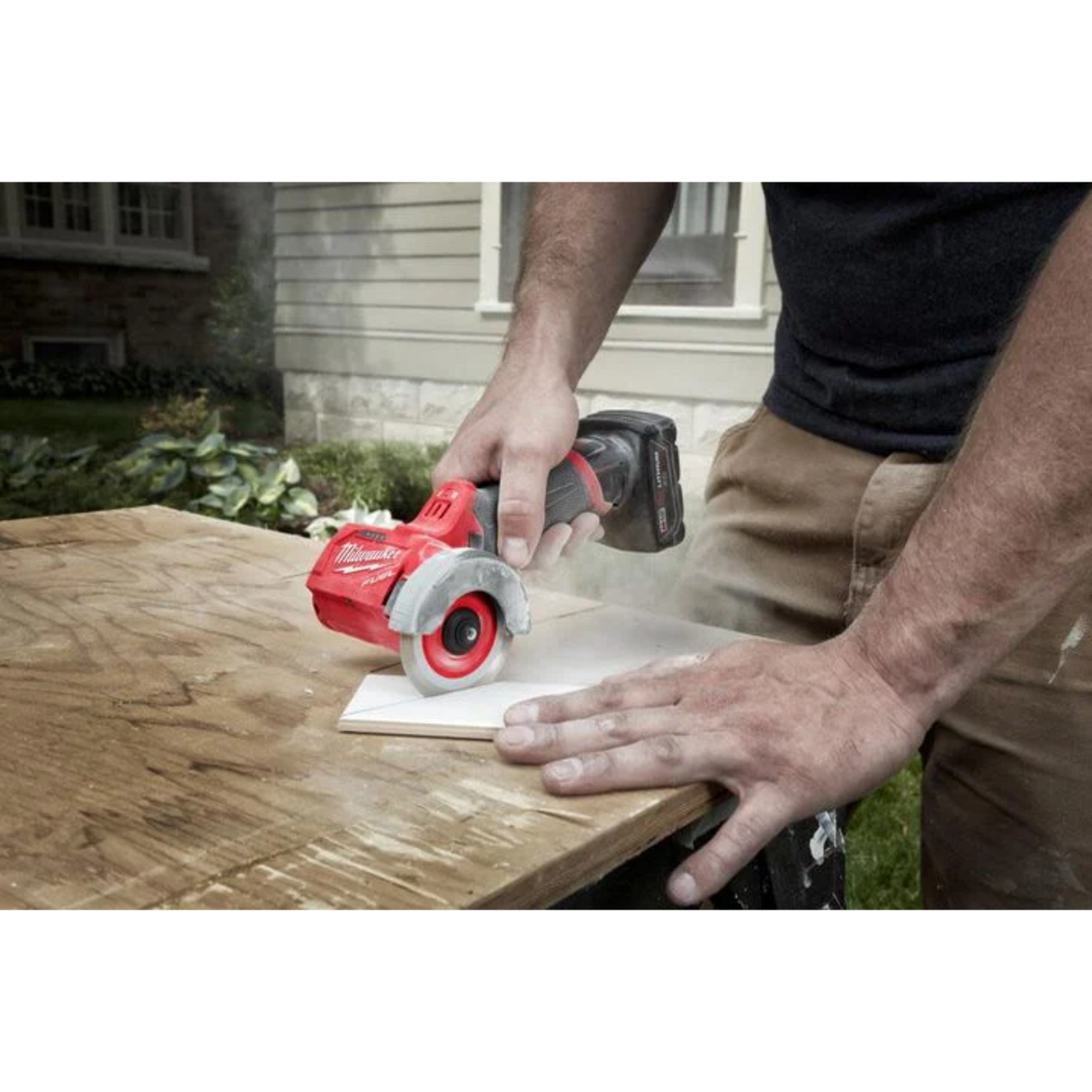 Milwaukee M12 FUEL 3 in. Compact Cut Off Tool (Bare Tool)