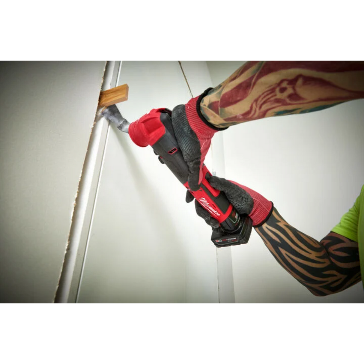 Milwaukee M12 FUEL Oscillating Multi-Tool (Bare Tool)