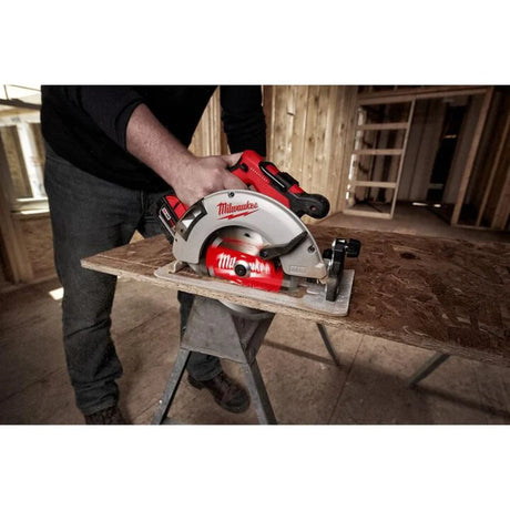 Milwaukee M18 Brushless 7-1/4 in. Circular Saw (Bare Tool)