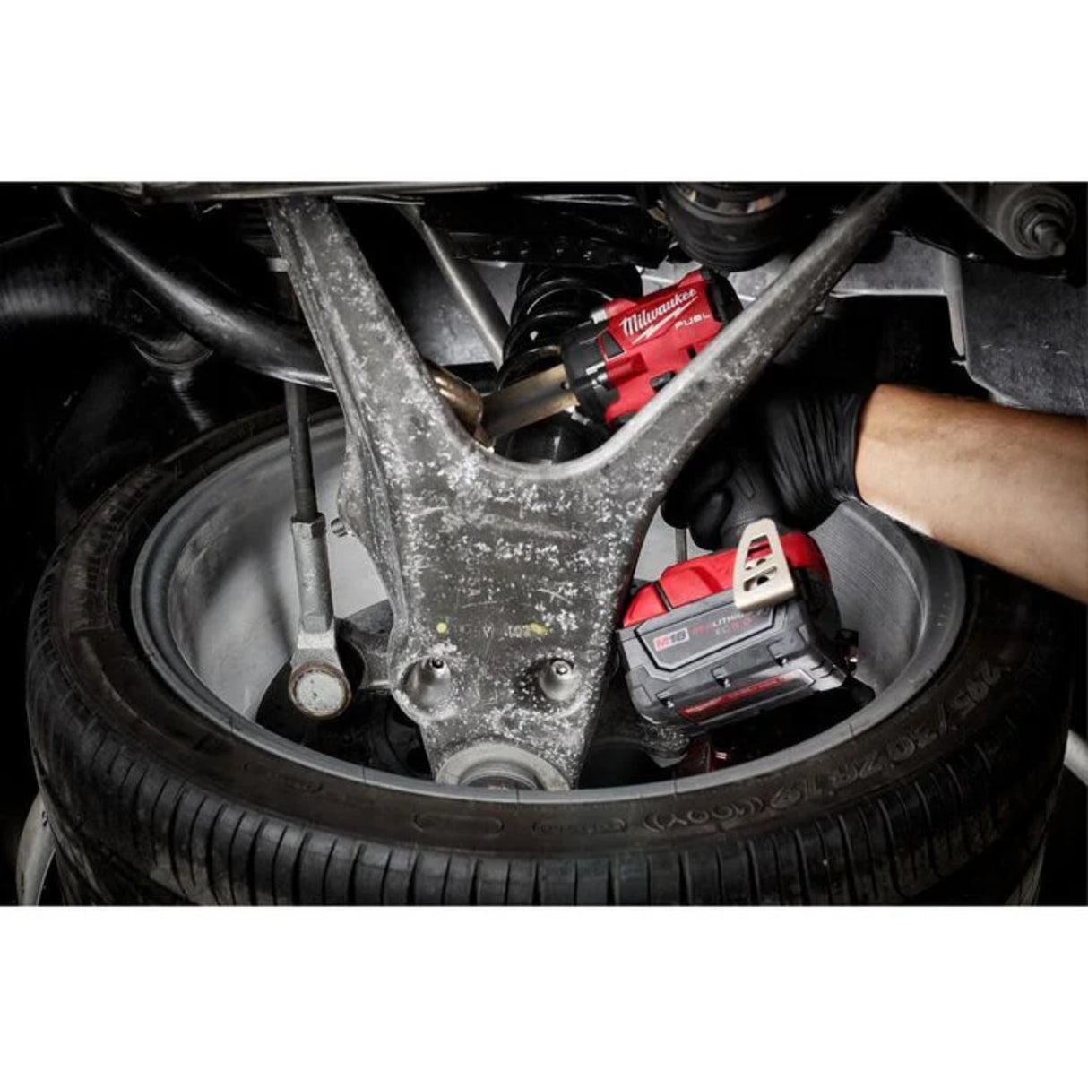 Milwaukee M18 FUEL 1/2inch Compact Impact Wrench with Friction Ring Kit