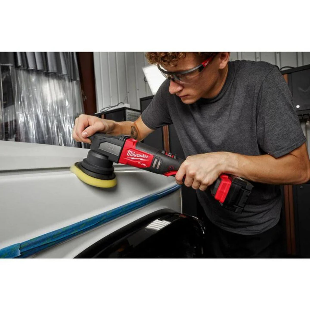 Milwaukee M18 FUEL 15mm Random Orbital Polisher Kit