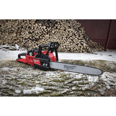 Milwaukee M18 FUEL 16 in. Chainsaw (Bare Tool)