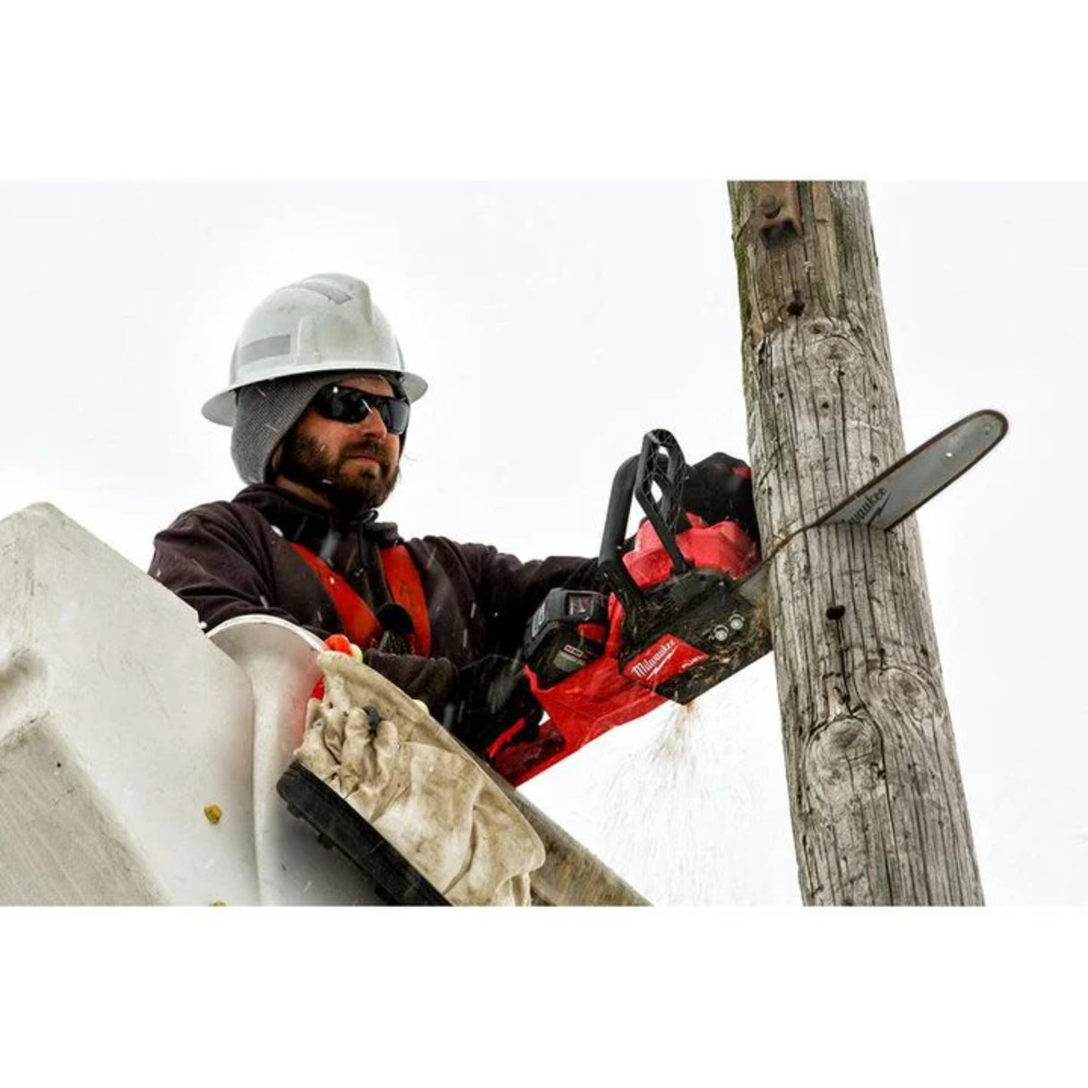 Milwaukee M18 FUEL 16 in. Chainsaw (Bare Tool)