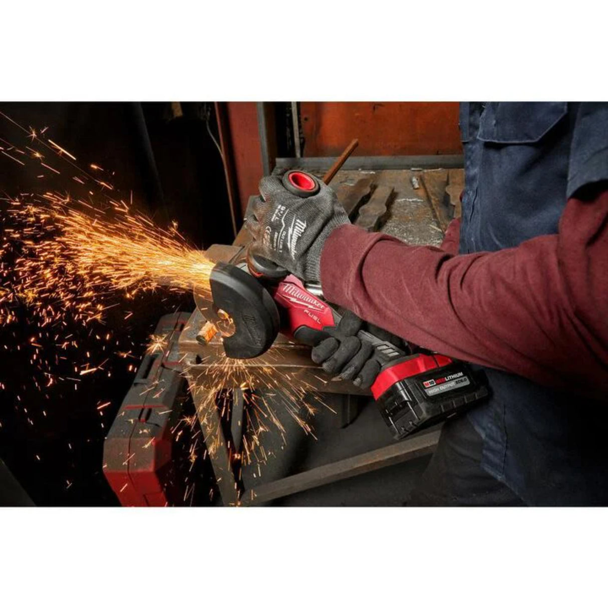 Milwaukee M18 FUEL 4-1/2inch / 5inch Grinder Slide Switch Lock-On (Bare Tool)