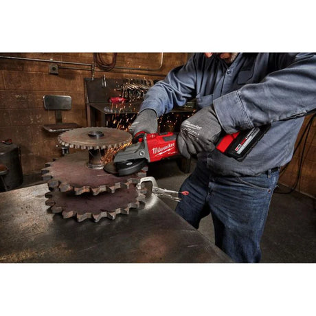 Milwaukee M18 FUEL 5inch Flathead Braking Grinder (Bare Tool)