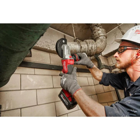 Milwaukee M18 FUEL 5inch Flathead Braking Grinder Paddle Switch No Lock (Bare Tool)