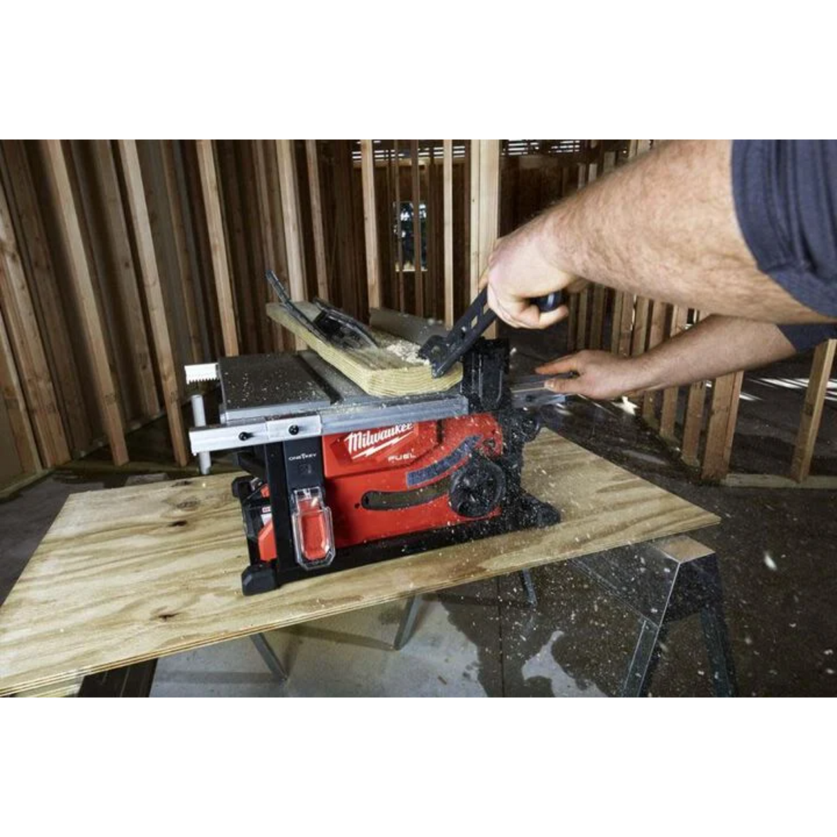 Milwaukee M18 FUEL 8-1/4 in. Table Saw with ONE-KEY Kit