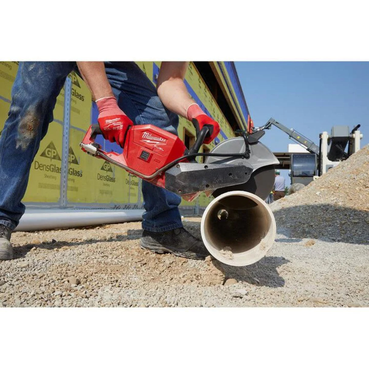 Milwaukee M18 FUEL 9 in. Cut-Off Saw with ONE-KEY Kit
