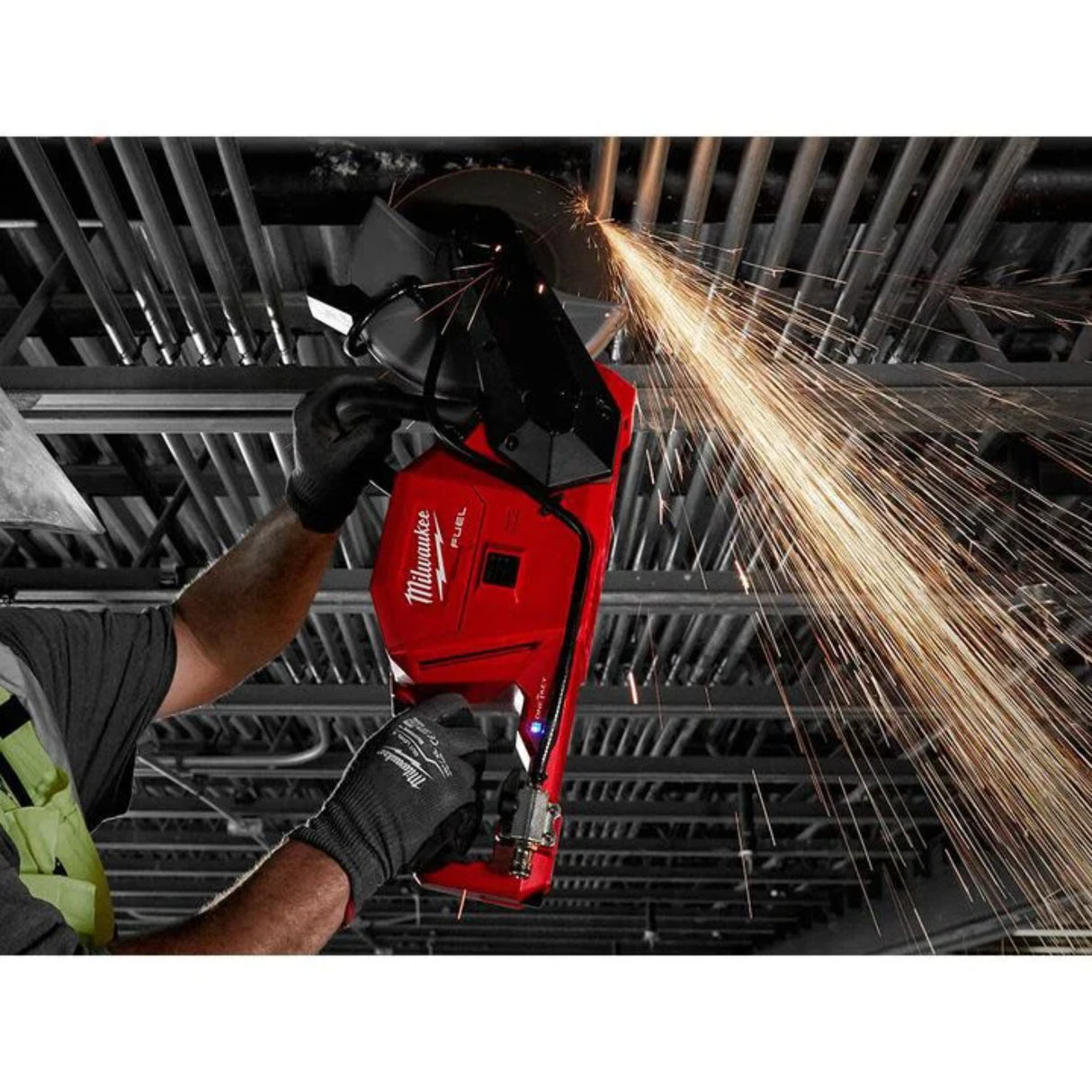 Milwaukee M18 FUEL 9inch Cut-Off Saw with ONE-KEY (Bare Tool)