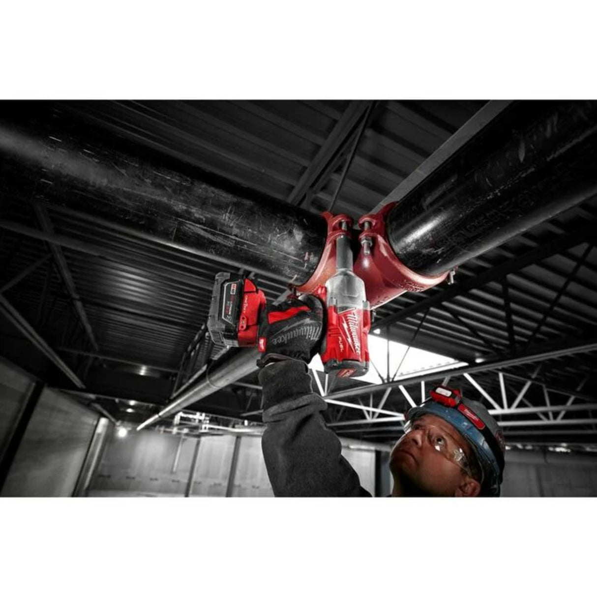 Milwaukee M18 FUEL with ONE-KEY High Torque Impact Wrench 1/2inch Pin Detent Kit