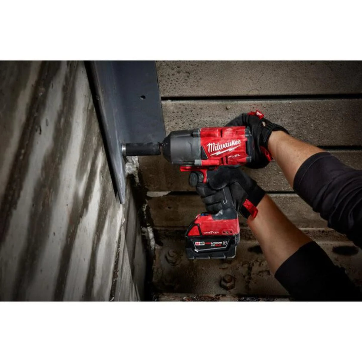 Milwaukee M18 FUEL with ONE-KEY High Torque Impact Wrench 3/4 in. Friction Ring (Bare Tool)