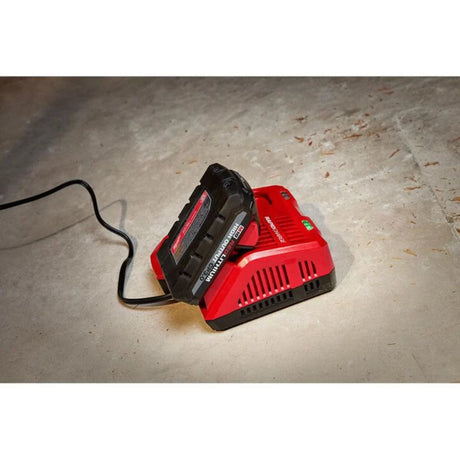 Milwaukee M18 REDLITHIUM HIGH OUTPUT CP3.0 Starter Kit