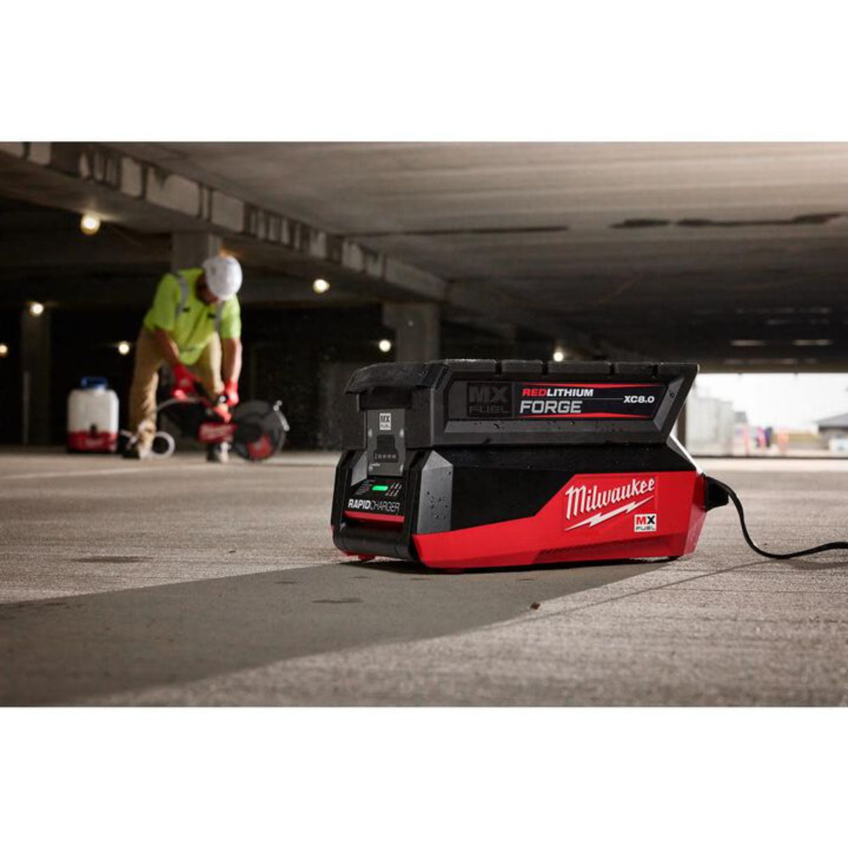 Milwaukee MX FUEL Rapid Charger