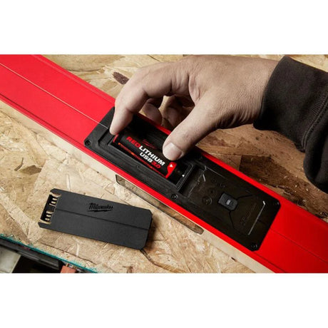 Milwaukee REDLITHIUM USB 4V 3Ah Lithium Ion Power Tool Battery Pack